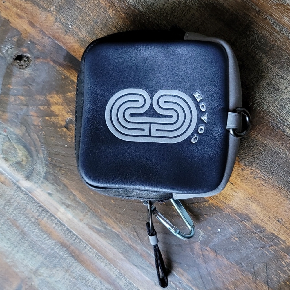 Coach Hybrid Pouch - Picture 1 of 4